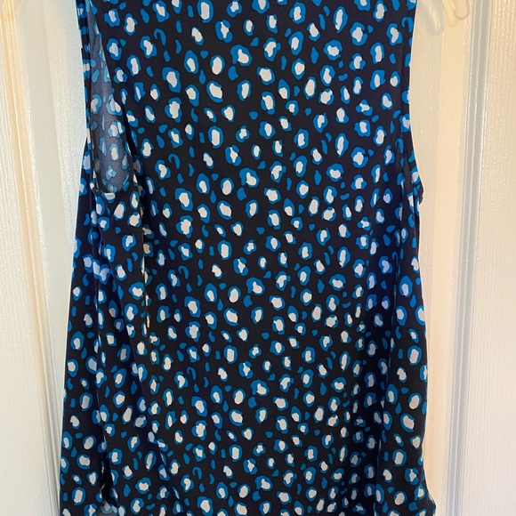 Almost new 41 Hawthorne tank from Stitch Fix. Size XS - Picture 4 of 4